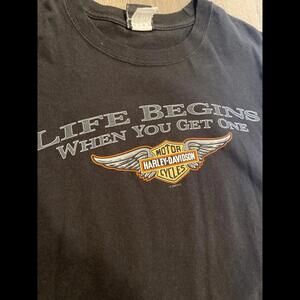 Mens large Harley Davidson t-shirt life begins when you get one bluegrass